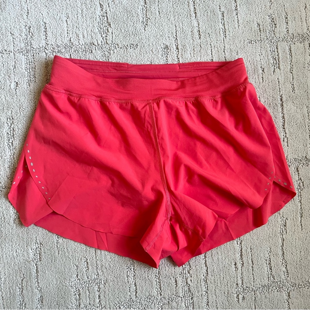 Lululemon size 6 Find your pace high rise lined short 3” pale raspberry like new